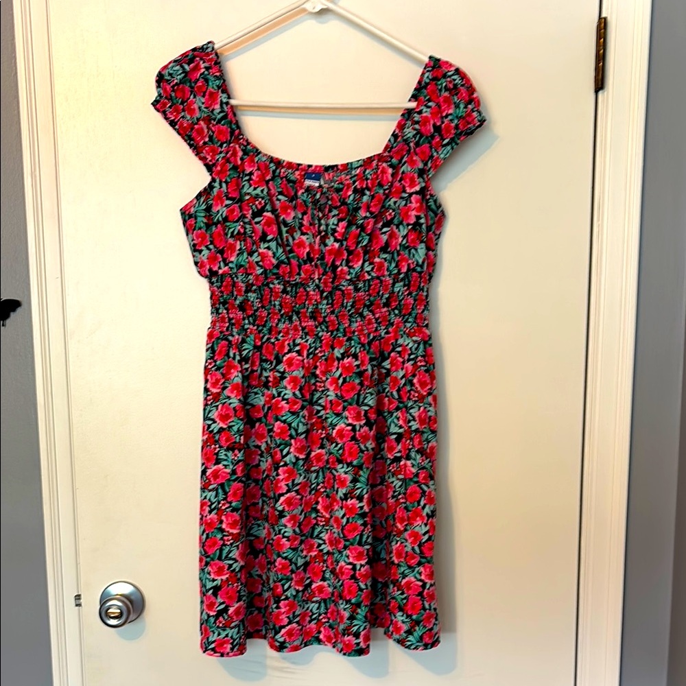 Old Navy Floral Dress. Size Small